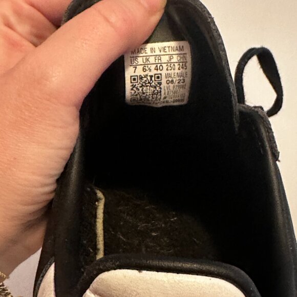 Adidas Samba Classic Sneakers Black White Gum Sole | US Women's 8 / US Men's 7 - Picture 9 of 14